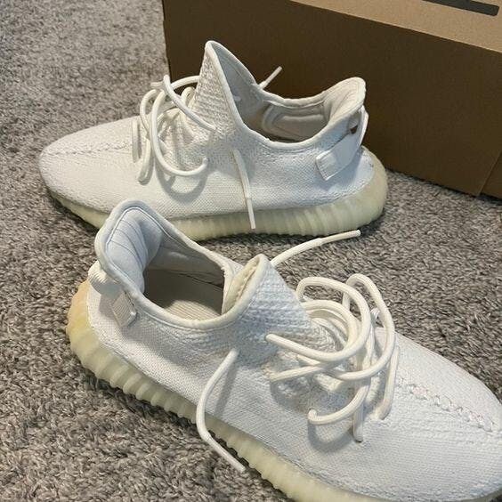 YEEZY 350 V2 TRIPLE WHITE