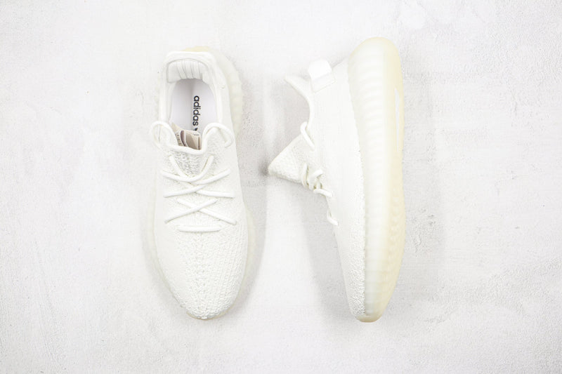 YEEZY 350 V2 TRIPLE WHITE