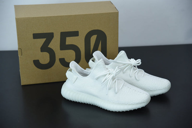 YEEZY 350 V2 TRIPLE WHITE