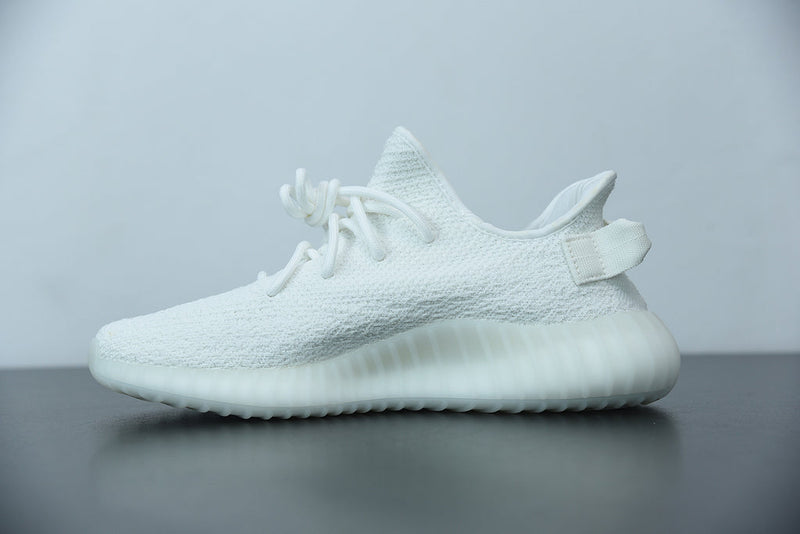 YEEZY 350 V2 TRIPLE WHITE